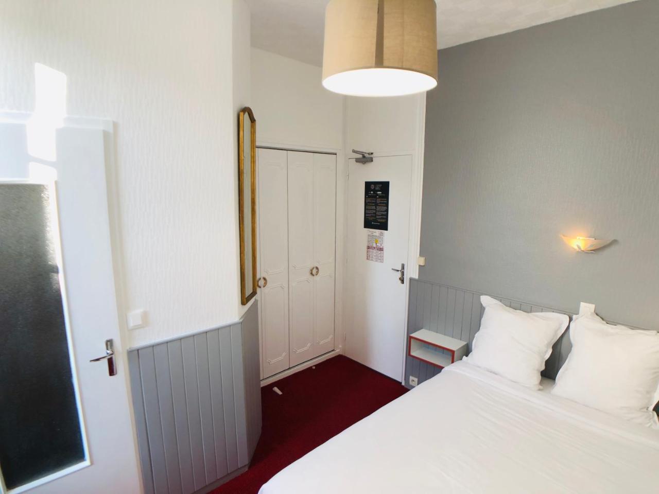 Cit'hotel Le Volney Hotel