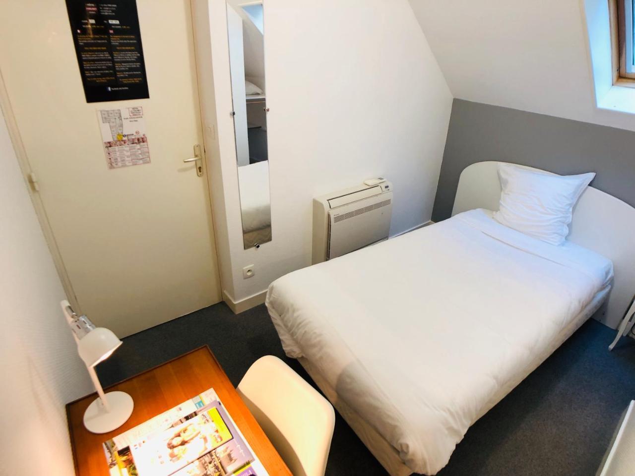 Cit'hotel Le Volney Hotel
