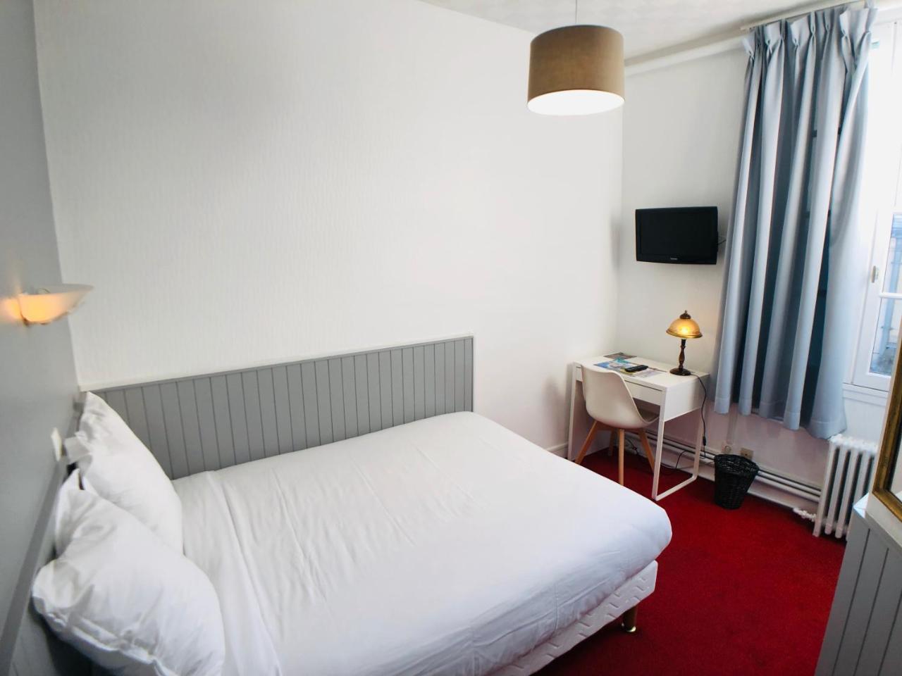 Cit'hotel Le Volney Hotel